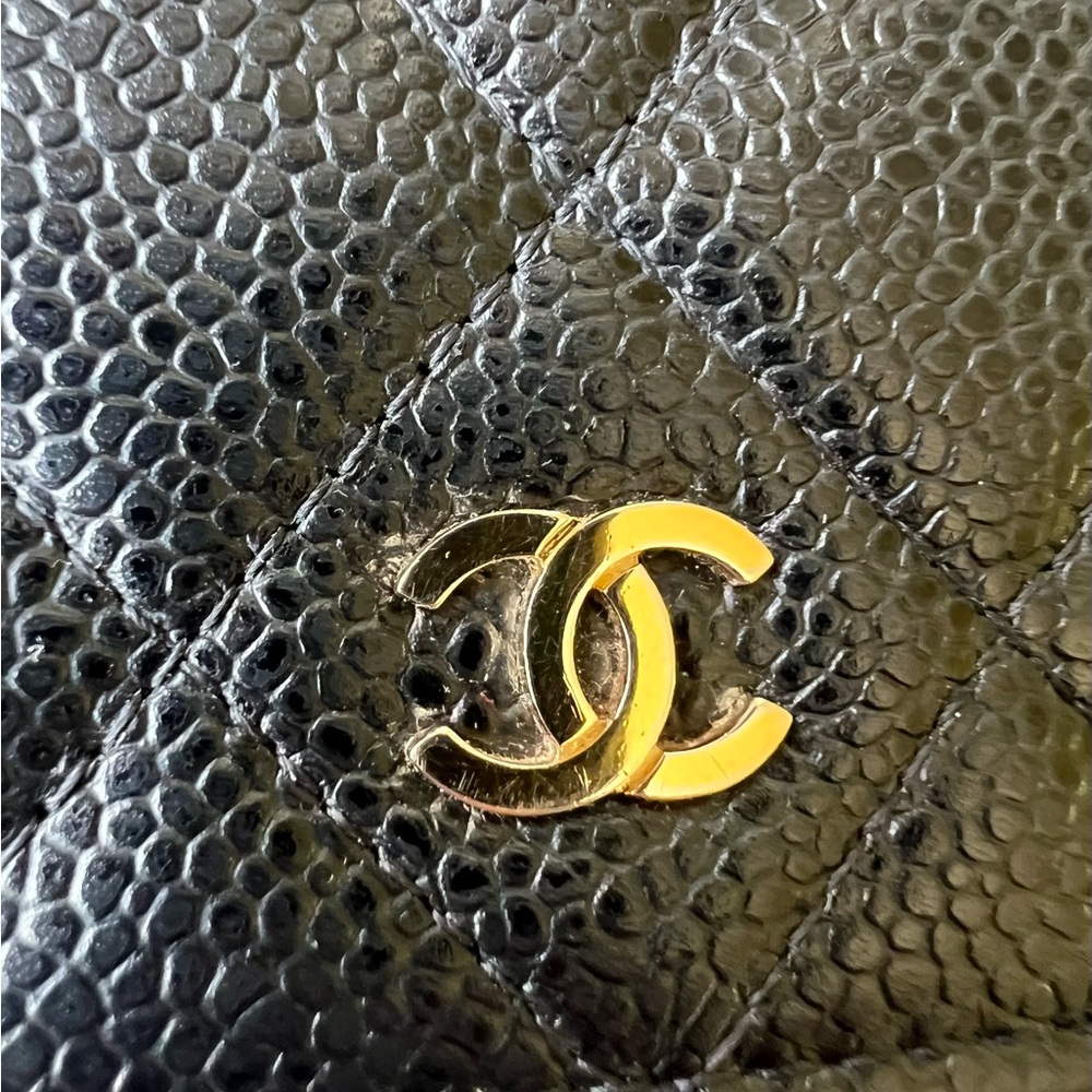Chanel Wallet On Chain (WOC) Black Caviar Leather With Gold Hardware - Picture 2 of 16